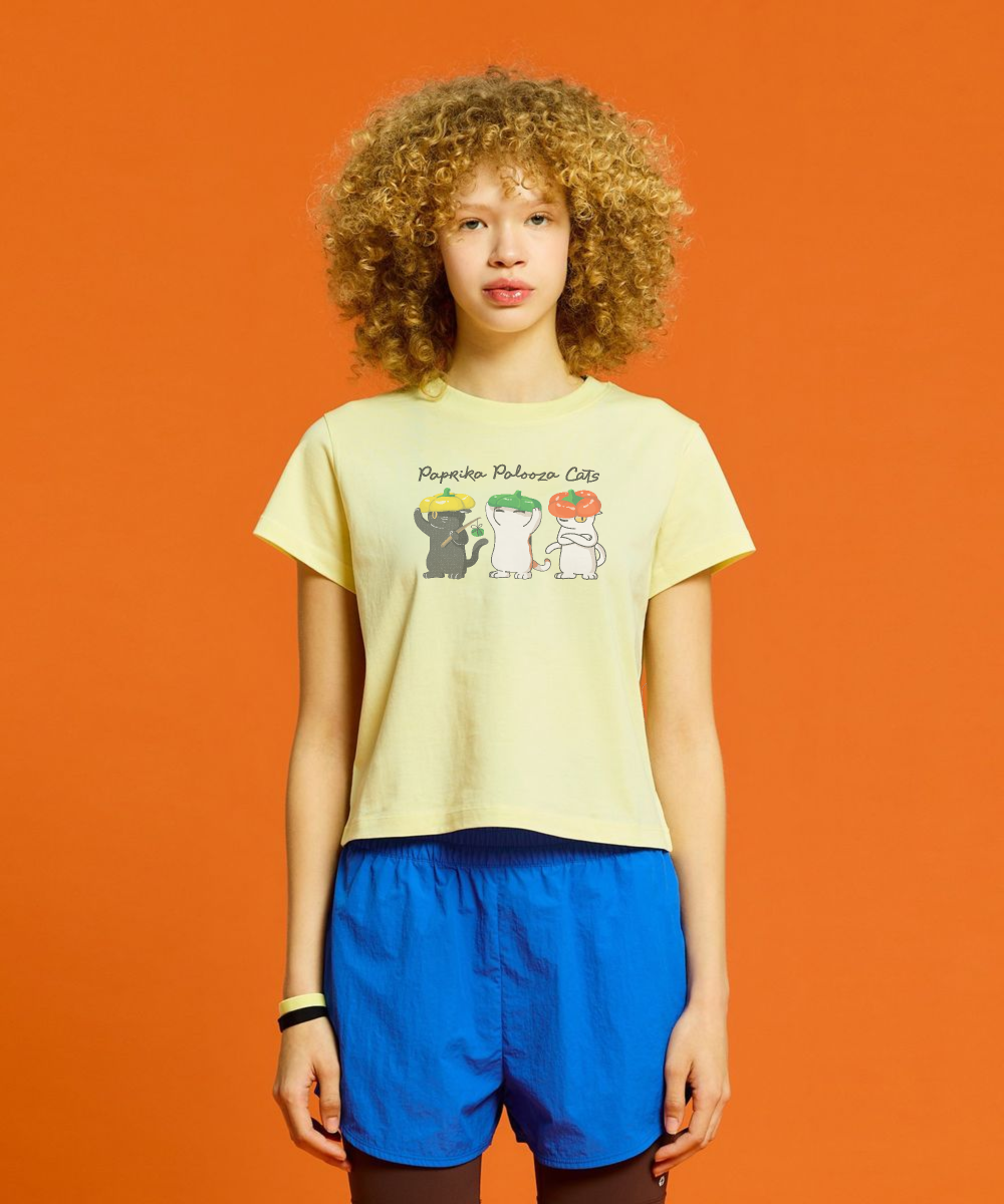 Whimsical Cat Graphic Boxy Tee, Cute Cat Shirt for Women, Fun Gift for Cat Lovers, Casual Tee for Everyday Wear, Unique Animal T-Shirt